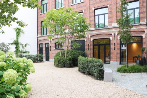 Stijlvolle eventlocatie voor vergaderingen of bedrijfsfeesten met schitterende binnentuin in Antwerpen centrum – Cityworkers - The Mills